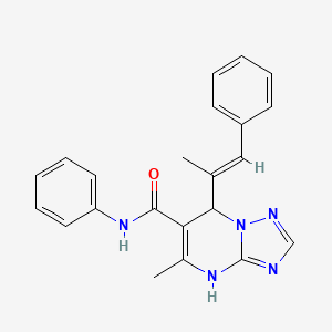 molecular formula C22H21N5O B2606868 (E)-5-甲基-N-苯基-7-(1-苯基丙-1-烯-2-基)-4,7-二氢-[1,2,4]三唑并[1,5-a]嘧啶-6-甲酰胺 CAS No. 941943-63-1