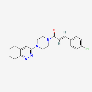 molecular formula C21H23ClN4O B2606901 (E)-3-(4-氯苯基)-1-(4-(5,6,7,8-四氢环辛啉-3-基)哌嗪-1-基)丙-2-烯-1-酮 CAS No. 2035007-40-8