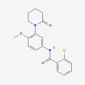 2-chloro-N-[4-methoxy-3-(2-oxopiperidin-1-yl)phenyl]benzamide