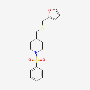 molecular formula C17H21NO3S2 B2607161 4-(((呋喃-2-基甲基)硫代)甲基)-1-(苯磺酰基)哌啶 CAS No. 1421584-42-0