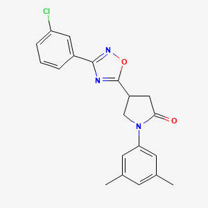 molecular formula C20H18ClN3O2 B2607544 4-[3-(3-Chlorophenyl)-1,2,4-oxadiazol-5-yl]-1-(3,5-dimethylphenyl)pyrrolidin-2-one CAS No. 941912-89-6