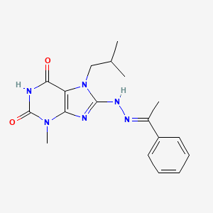 molecular formula C18H22N6O2 B2608358 (E)-7-isobutyl-3-methyl-8-(2-(1-phenylethylidene)hydrazinyl)-1H-purine-2,6(3H,7H)-dione CAS No. 331259-77-9