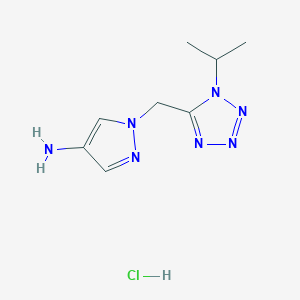 molecular formula C8H14ClN7 B2608799 1-{[1-(propan-2-yl)-1H-1,2,3,4-tetrazol-5-yl]methyl}-1H-pyrazol-4-amine hydrochloride CAS No. 2107270-24-4
