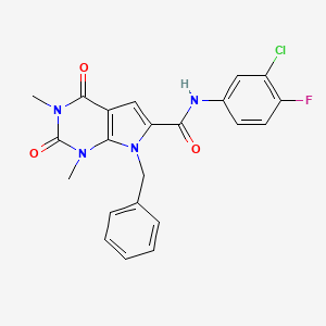 molecular formula C22H18ClFN4O3 B2608818 7-苄基-N-(3-氯-4-氟苯基)-1,3-二甲基-2,4-二氧代-2,3,4,7-四氢-1H-吡咯并[2,3-d]嘧啶-6-甲酰胺 CAS No. 1021258-76-3
