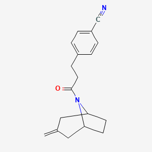 molecular formula C18H20N2O B2609427 4-(3-((1R,5S)-3-methylene-8-azabicyclo[3.2.1]octan-8-yl)-3-oxopropyl)benzonitrile CAS No. 2320605-41-0