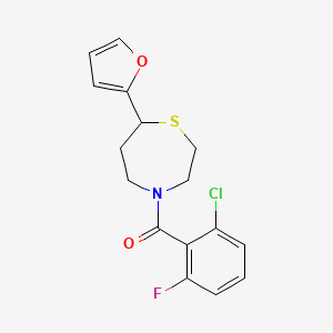 molecular formula C16H15ClFNO2S B2609708 （2-氯-6-氟苯基）（7-（呋喃-2-基）-1,4-噻吩-4-基）甲酮 CAS No. 1797573-85-3