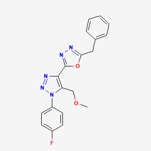 molecular formula C19H16FN5O2 B2609810 2-benzyl-5-(1-(4-fluorophenyl)-5-(methoxymethyl)-1H-1,2,3-triazol-4-yl)-1,3,4-oxadiazole CAS No. 1081131-10-3