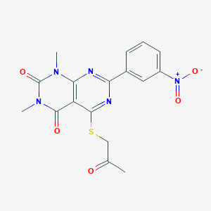 molecular formula C17H15N5O5S B2610827 1,3-二甲基-7-(3-硝基苯基)-5-((2-氧代丙基)硫代)嘧啶并[4,5-d]嘧啶-2,4(1H,3H)-二酮 CAS No. 872856-64-9