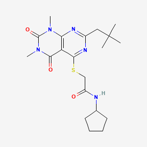 molecular formula C20H29N5O3S B2611056 N-cyclopentyl-2-[7-(2,2-dimethylpropyl)-1,3-dimethyl-2,4-dioxopyrimido[4,5-d]pyrimidin-5-yl]sulfanylacetamide CAS No. 906221-62-3