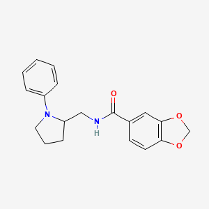 molecular formula C19H20N2O3 B2611069 N-((1-苯基吡咯烷-2-基)甲基)苯并[d][1,3]二氧杂环-5-甲酰胺 CAS No. 1705308-80-0