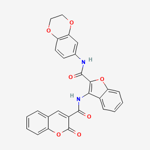 molecular formula C27H18N2O7 B2611363 N-(2-((2,3-dihydrobenzo[b][1,4]dioxin-6-yl)carbamoyl)benzofuran-3-yl)-2-oxo-2H-chromene-3-carboxamide CAS No. 888469-31-6