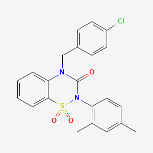 molecular formula C22H19ClN2O3S B2611613 4-(4-氯苄基)-2-(2,4-二甲苯基)-2H-苯并[e][1,2,4]噻二嗪-3(4H)-酮 1,1-二氧化物 CAS No. 892360-44-0