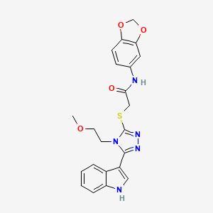 molecular formula C22H21N5O4S B2612283 2-((5-(1H-吲哚-3-基)-4-(2-甲氧基乙基)-4H-1,2,4-三唑-3-基)硫代)-N-(苯并[d][1,3]二氧杂环-5-基)乙酰胺 CAS No. 852144-83-3