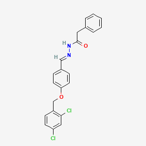 molecular formula C22H18Cl2N2O2 B2612358 N'-[(1E)-{4-[(2,4-dichlorophenyl)methoxy]phenyl}methylidene]-2-phenylacetohydrazide CAS No. 329777-94-8
