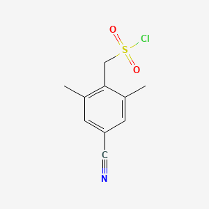 molecular formula C10H10ClNO2S B2612422 (4-氰基-2,6-二甲苯基)甲磺酰氯 CAS No. 2126178-21-8