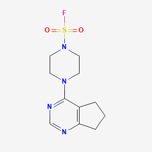 molecular formula C11H15FN4O2S B2612656 4-(6,7-Dihydro-5H-cyclopenta[d]pyrimidin-4-yl)piperazine-1-sulfonyl fluoride CAS No. 2361755-65-7