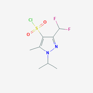 molecular formula C8H11ClF2N2O2S B2613222 3-(Difluoromethyl)-5-methyl-1-propan-2-ylpyrazole-4-sulfonyl chloride CAS No. 1946822-60-1