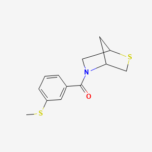 molecular formula C13H15NOS2 B2613524 2-硫杂-5-氮杂双环[2.2.1]庚烷-5-基(3-(甲硫基)苯基)甲酮 CAS No. 2034552-88-8