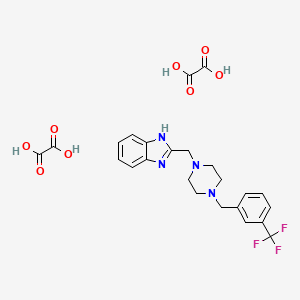 molecular formula C24H25F3N4O8 B2613539 2-((4-(3-(三氟甲基)苄基)哌嗪-1-基)甲基)-1H-苯并[d]咪唑二草酸盐 CAS No. 1351662-02-6