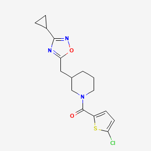 (5-Chlorothiophen-2-yl)(3-((3-cyclopropyl-1,2,4-oxadiazol-5-yl)methyl)piperidin-1-yl)methanone