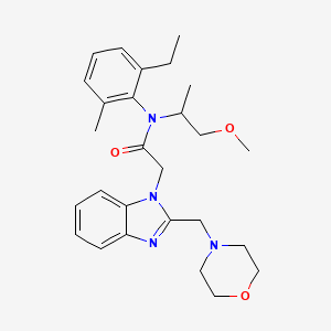 molecular formula C27H36N4O3 B2615515 N-(2-乙基-6-甲基苯基)-N-(1-甲氧基丙烷-2-基)-2-{2-[(吗啉-4-基)甲基]-1H-1,3-苯并二唑-1-基}乙酰胺 CAS No. 924850-61-3