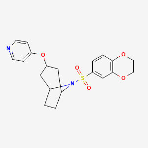 molecular formula C20H22N2O5S B2615537 (1R,5S)-8-((2,3-二氢苯并[b][1,4]二氧杂环-6-基)磺酰基)-3-(吡啶-4-氧基)-8-氮杂双环[3.2.1]辛烷 CAS No. 2109232-57-5