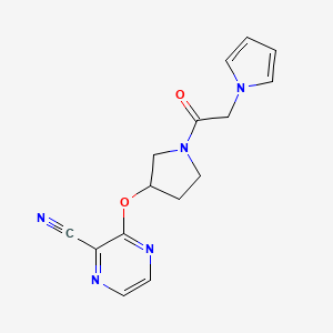molecular formula C15H15N5O2 B2615689 3-((1-(2-(1H-pyrrol-1-yl)acetyl)pyrrolidin-3-yl)oxy)pyrazine-2-carbonitrile CAS No. 2034561-49-2