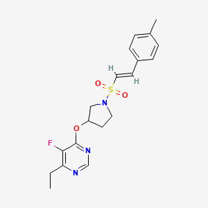 molecular formula C19H22FN3O3S B2615760 (E)-4-ethyl-5-fluoro-6-((1-((4-methylstyryl)sulfonyl)pyrrolidin-3-yl)oxy)pyrimidine CAS No. 2035022-80-9
