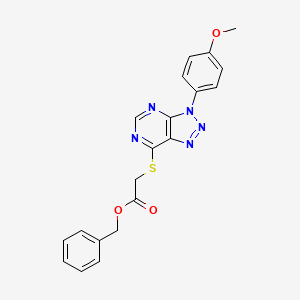 molecular formula C20H17N5O3S B2615934 2-[3-(4-甲氧基苯基)-1,2,4-三唑并[4,5-d]嘧啶-7-基]硫代乙酸苄酯 CAS No. 863500-95-2