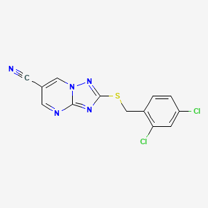 molecular formula C13H7Cl2N5S B2617027 2-[(2,4-Dichlorobenzyl)sulfanyl][1,2,4]triazolo[1,5-a]pyrimidine-6-carbonitrile CAS No. 303150-52-9