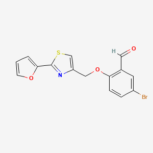 molecular formula C15H10BrNO3S B2617203 5-溴-2-[[2-(呋喃-2-基)-1,3-噻唑-4-基]甲氧基]苯甲醛 CAS No. 1042877-25-7
