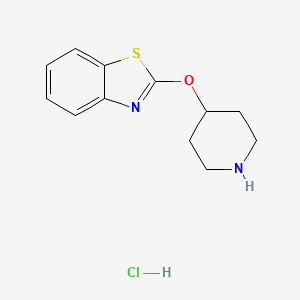 molecular formula C12H15ClN2OS B2618565 2-(Piperidin-4-yloxy)benzo[d]thiazole hydrochloride CAS No. 1185319-37-2