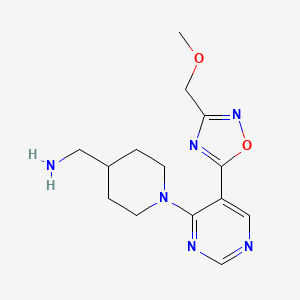 [(1-{5-[3-(Methoxymethyl)-1,2,4-oxadiazol-5-yl]pyrimidin-4-yl}piperidin-4-yl)methyl]amine