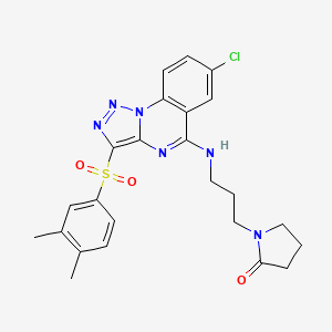 1-(3-{[7-CHLORO-3-(3,4-DIMETHYLBENZENESULFONYL)-[1,2,3]TRIAZOLO[1,5-A]QUINAZOLIN-5-YL]AMINO}PROPYL)PYRROLIDIN-2-ONE