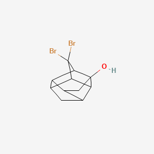 molecular formula C11H12Br2O B2619897 7,7-Dibromopentacyclo[6.3.0.0^{2,6}.0^{3,10}.0^{5,9}]undecan-1-ol CAS No. 120698-52-4