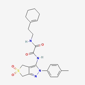 molecular formula C22H26N4O4S B2620676 N1-(2-(环己-1-烯-1-基)乙基)-N2-(5,5-二氧化-2-(对甲苯基)-4,6-二氢-2H-噻吩并[3,4-c]吡唑-3-基)草酰胺 CAS No. 899944-51-5