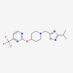 molecular formula C16H20F3N5O2 B2620741 2-[(1-{[3-(Propan-2-yl)-1,2,4-oxadiazol-5-yl]methyl}piperidin-4-yl)oxy]-4-(trifluoromethyl)pyrimidine CAS No. 2380142-76-5