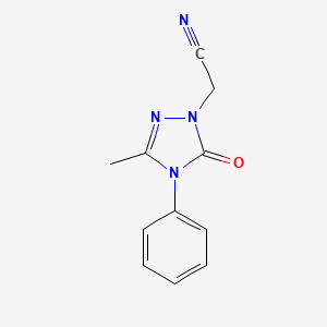 molecular formula C11H10N4O B2620923 2-(3-methyl-5-oxo-4-phenyl-4,5-dihydro-1H-1,2,4-triazol-1-yl)acetonitrile CAS No. 860785-46-2
