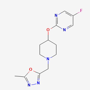 molecular formula C13H16FN5O2 B2620931 2-[[4-(5-Fluoropyrimidin-2-yl)oxypiperidin-1-yl]methyl]-5-methyl-1,3,4-oxadiazole CAS No. 2380141-92-2
