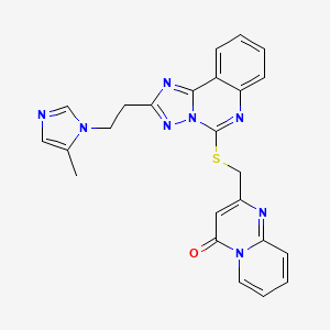 molecular formula C24H20N8OS B2621207 2-[[2-[2-(5-Methylimidazol-1-yl)ethyl]-[1,2,4]triazolo[1,5-c]quinazolin-5-yl]sulfanylmethyl]pyrido[1,2-a]pyrimidin-4-one CAS No. 896798-43-9