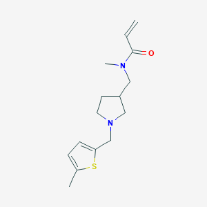 molecular formula C15H22N2OS B2621824 N-Methyl-N-[[1-[(5-methylthiophen-2-yl)methyl]pyrrolidin-3-yl]methyl]prop-2-enamide CAS No. 2411307-82-7