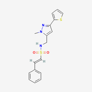 molecular formula C17H17N3O2S2 B2622321 (E)-N-{[1-methyl-3-(thiophen-2-yl)-1H-pyrazol-5-yl]methyl}-2-phenylethene-1-sulfonamide CAS No. 2321335-49-1