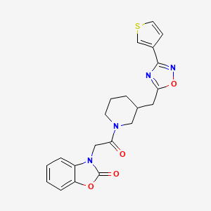 molecular formula C21H20N4O4S B2622587 3-(2-oxo-2-(3-((3-(thiophen-3-yl)-1,2,4-oxadiazol-5-yl)methyl)piperidin-1-yl)ethyl)benzo[d]oxazol-2(3H)-one CAS No. 1704651-48-8