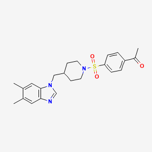 molecular formula C23H27N3O3S B2623011 1-(4-((4-((5,6-dimethyl-1H-benzo[d]imidazol-1-yl)methyl)piperidin-1-yl)sulfonyl)phenyl)ethanone CAS No. 1207025-28-2