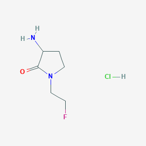 molecular formula C6H12ClFN2O B2623027 3-Amino-1-(2-fluoroethyl)pyrrolidin-2-one;hydrochloride CAS No. 2227272-42-4