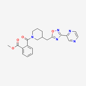 molecular formula C21H21N5O4 B2623613 Methyl 2-(3-((3-(pyrazin-2-yl)-1,2,4-oxadiazol-5-yl)methyl)piperidine-1-carbonyl)benzoate CAS No. 1705130-48-8