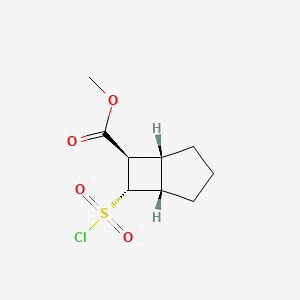 molecular formula C9H13ClO4S B2623632 Methyl (1S,5R,6R,7S)-7-chlorosulfonylbicyclo[3.2.0]heptane-6-carboxylate CAS No. 2503155-41-5