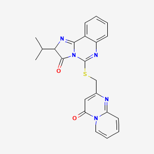 B2624526 2-isopropyl-5-{[(4-oxo-4H-pyrido[1,2-a]pyrimidin-2-yl)methyl]thio}imidazo[1,2-c]quinazolin-3(2H)-one CAS No. 958943-31-2