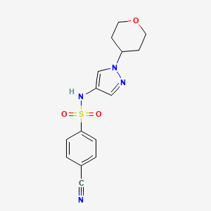 molecular formula C15H16N4O3S B2624681 4-cyano-N-(1-(tetrahydro-2H-pyran-4-yl)-1H-pyrazol-4-yl)benzenesulfonamide CAS No. 1797985-23-9