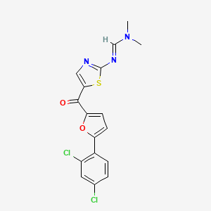 molecular formula C17H13Cl2N3O2S B2624722 (E)-N'-{5-[5-(2,4-dichlorophenyl)furan-2-carbonyl]-1,3-thiazol-2-yl}-N,N-dimethylmethanimidamide CAS No. 865659-93-4